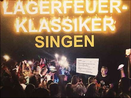 Indoor-Lagerfeuerklassiker-Singen mit Jan Jahn