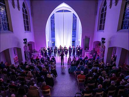 (IN-)VISIBLE — Konzert für Chor, Solisten, Viola da Gamba und Orgel