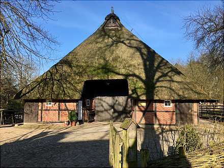 KunstHandwerkerMarkt im Museumsdorf Volksdorf