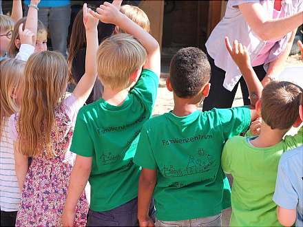 Weltkindertag auf dem Norbert-Schmid-Platz